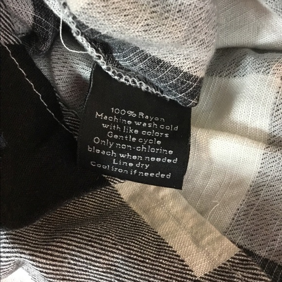 ROCK & Republic XXL black gray white plaid short sleeve blouse - Picture 8 of 11